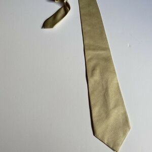 Geoffrey Beene Men Tie 100% Silk Handmade In China Dry Clean Only